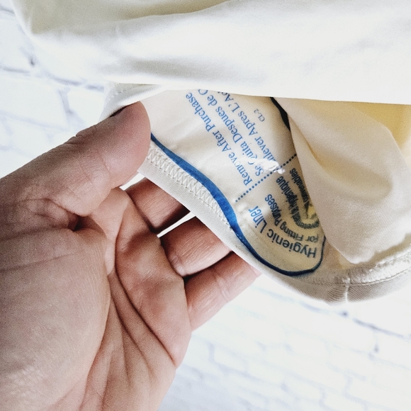 JUICY COUTURE | button sheath ruched bikini swim bathing suit bottoms - Picture 4 of 8